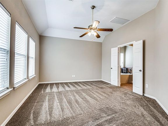5th image of 3417 Anita Dr