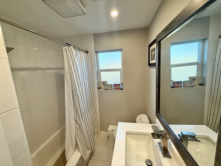 200 Santa Rita Dr — Photo 11