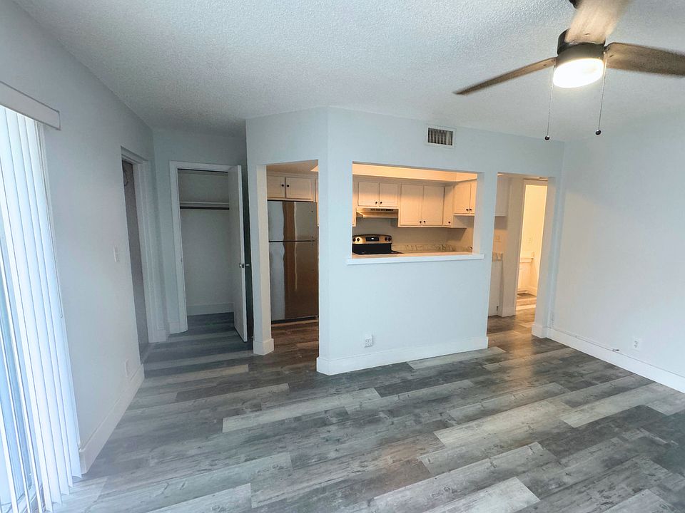 1st image of 1534 SE 15th St #11025917