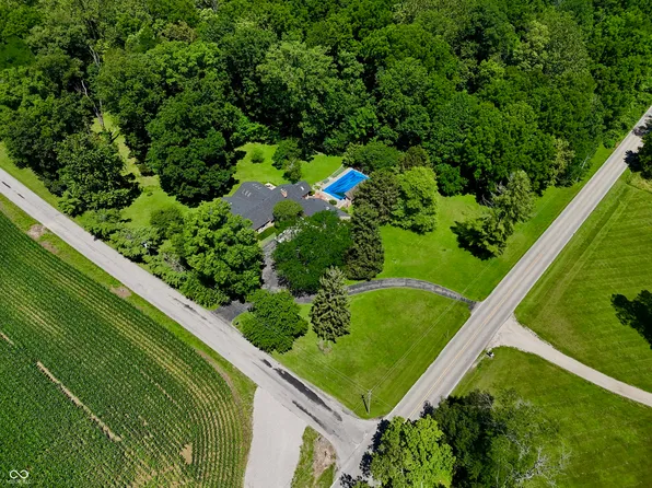 962 E 375 S, Franklin, IN 46131