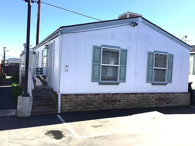 1st image of 7560 Woodman Pl #Scp74