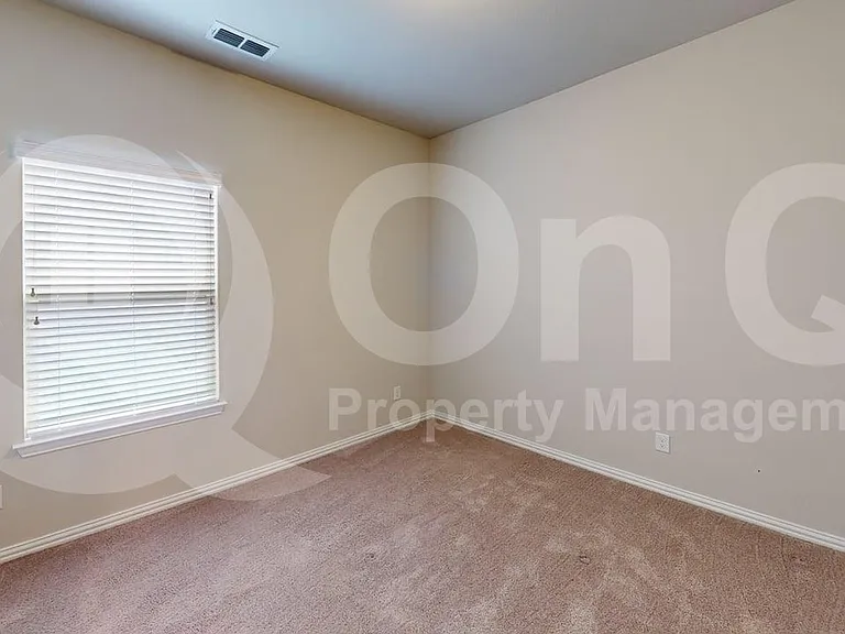 4213 Wellesley Ave — Photo 24