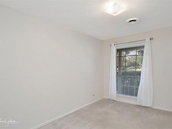3rd image of 2800 Alkay Dr