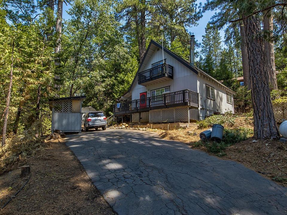 1st image of 19821 Greenview Dr