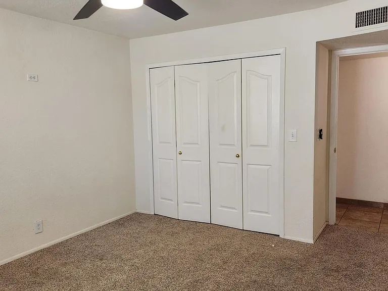 2253 Daytona Ave — Photo 31