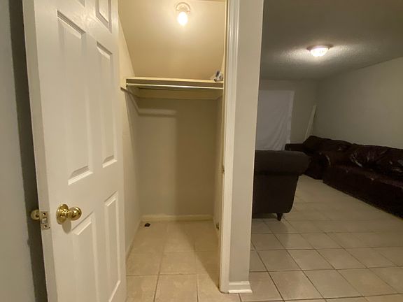 3rd image of 5284 Brightside View Dr