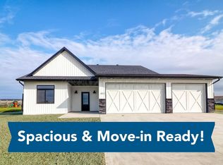 4512 Blue Stem Way, Moorhead, MN 56560