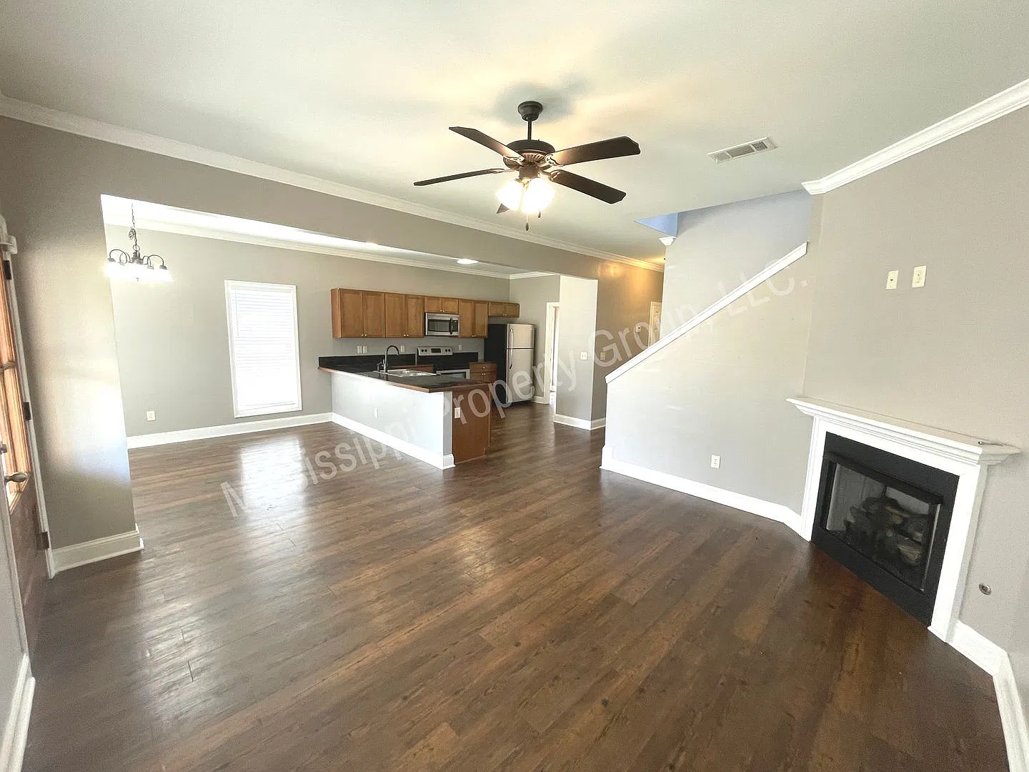 3BR/2.5BA Home For Rent — Photo 2
