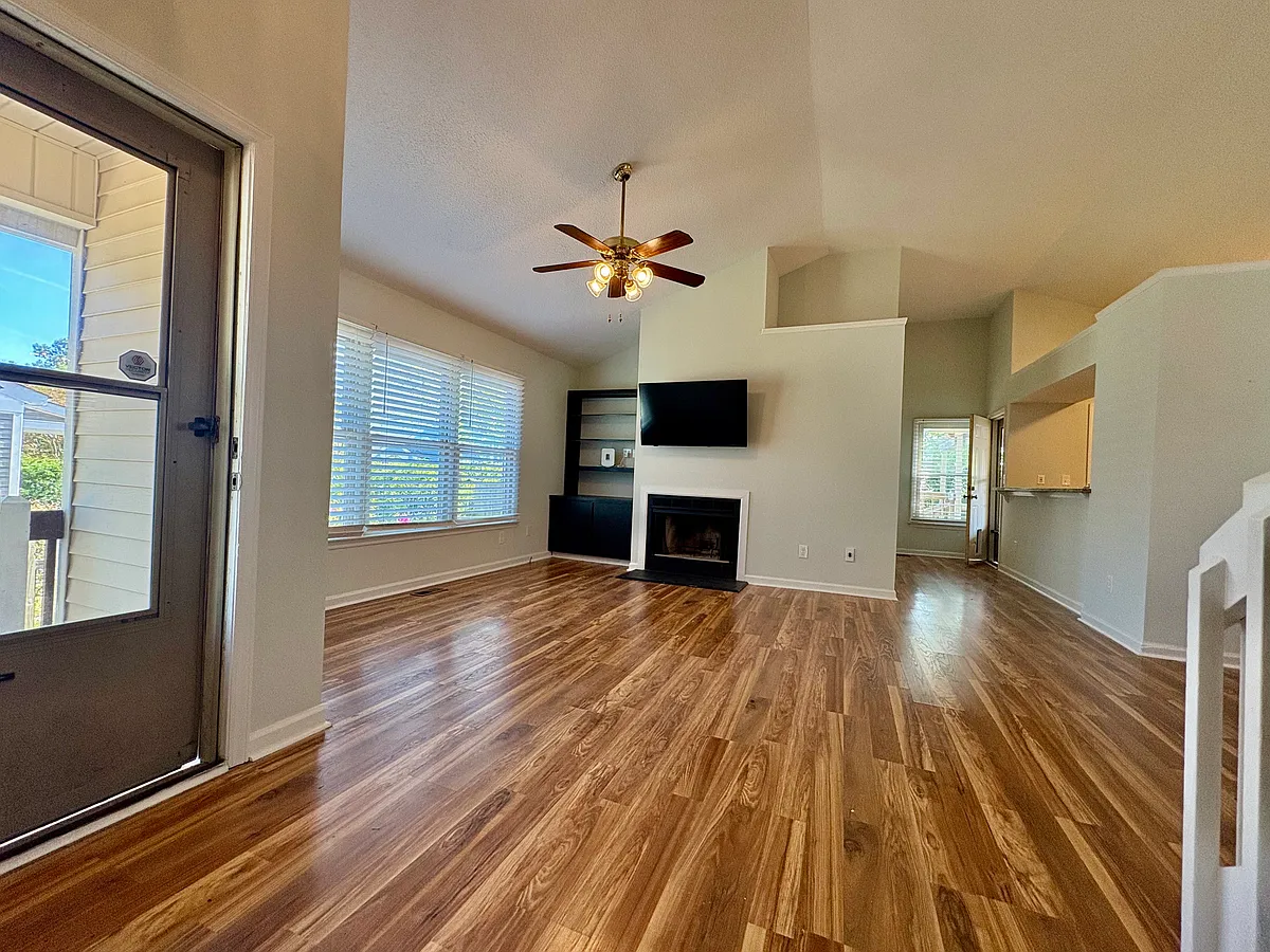 Building Photo - 4130 Abbington Ter