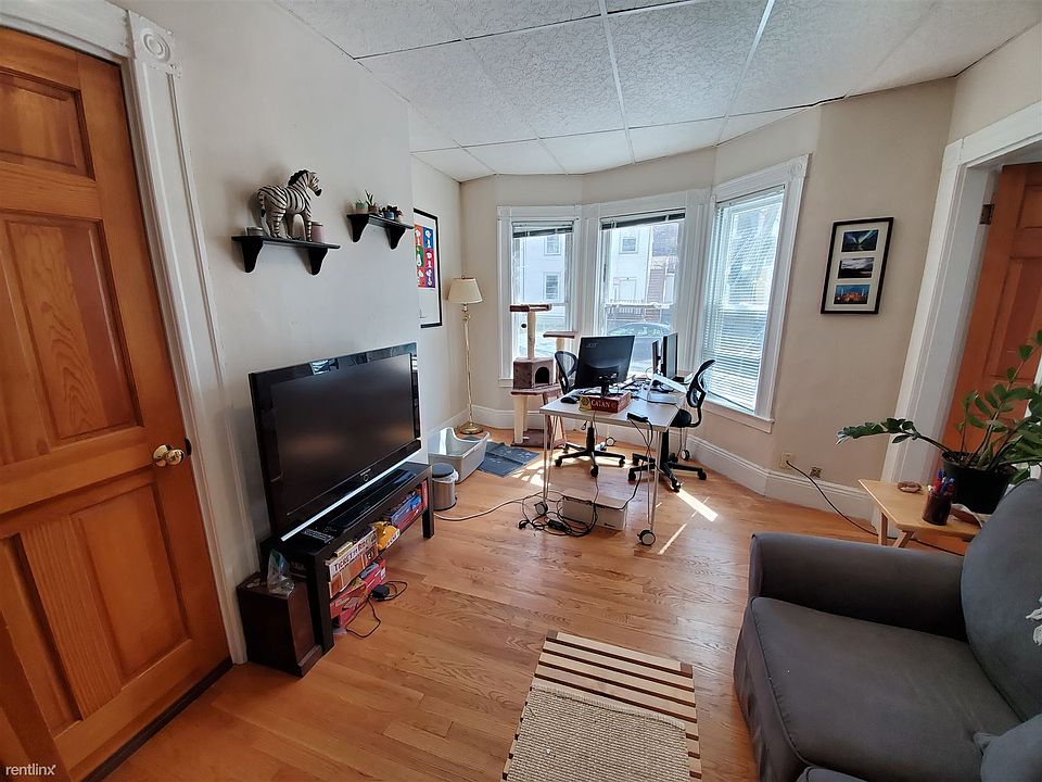 53 Market 1 - 5
