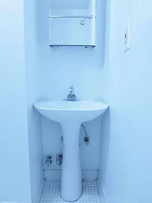 Rented by City & Suburban | media 21