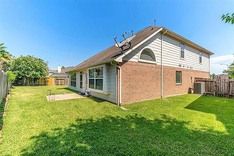4th image of 16919 Wortley Dr