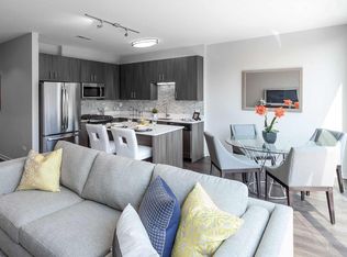 1815 W Chicago Ave #305, Chicago, IL 60622