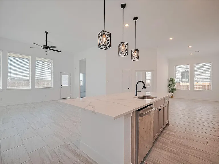 3328 Voda Bend Dr — Photo 21