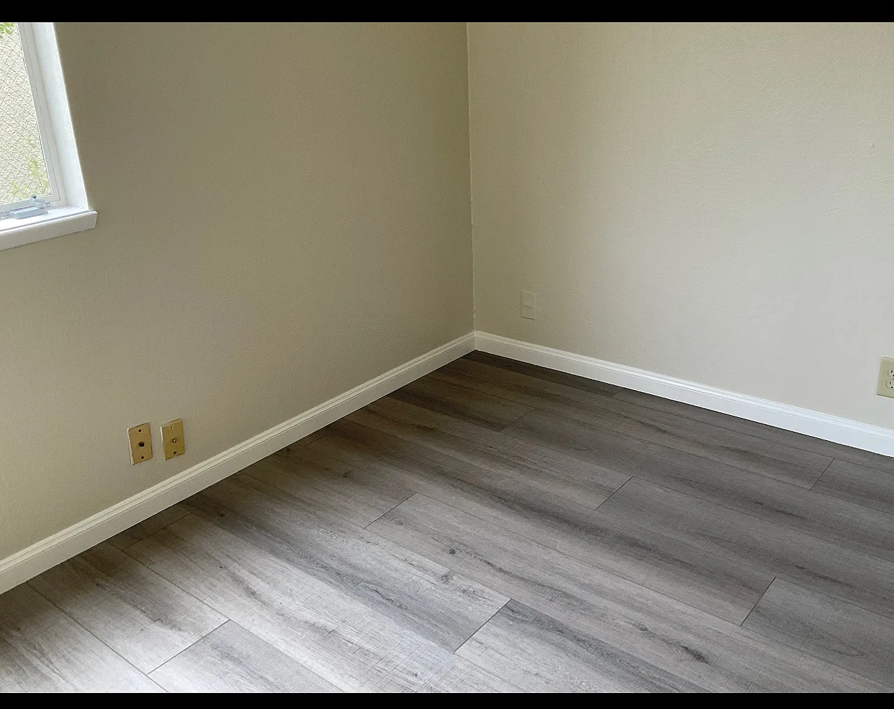2740 College Ave. — Photo 4