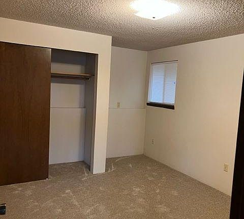 5th image of 315 E Broadway Ave APT C2