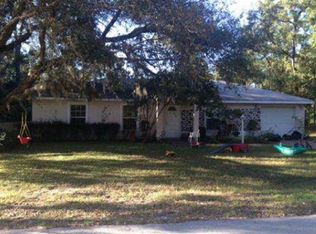 28 Hemlock Circle Way, Ocala, FL 34472