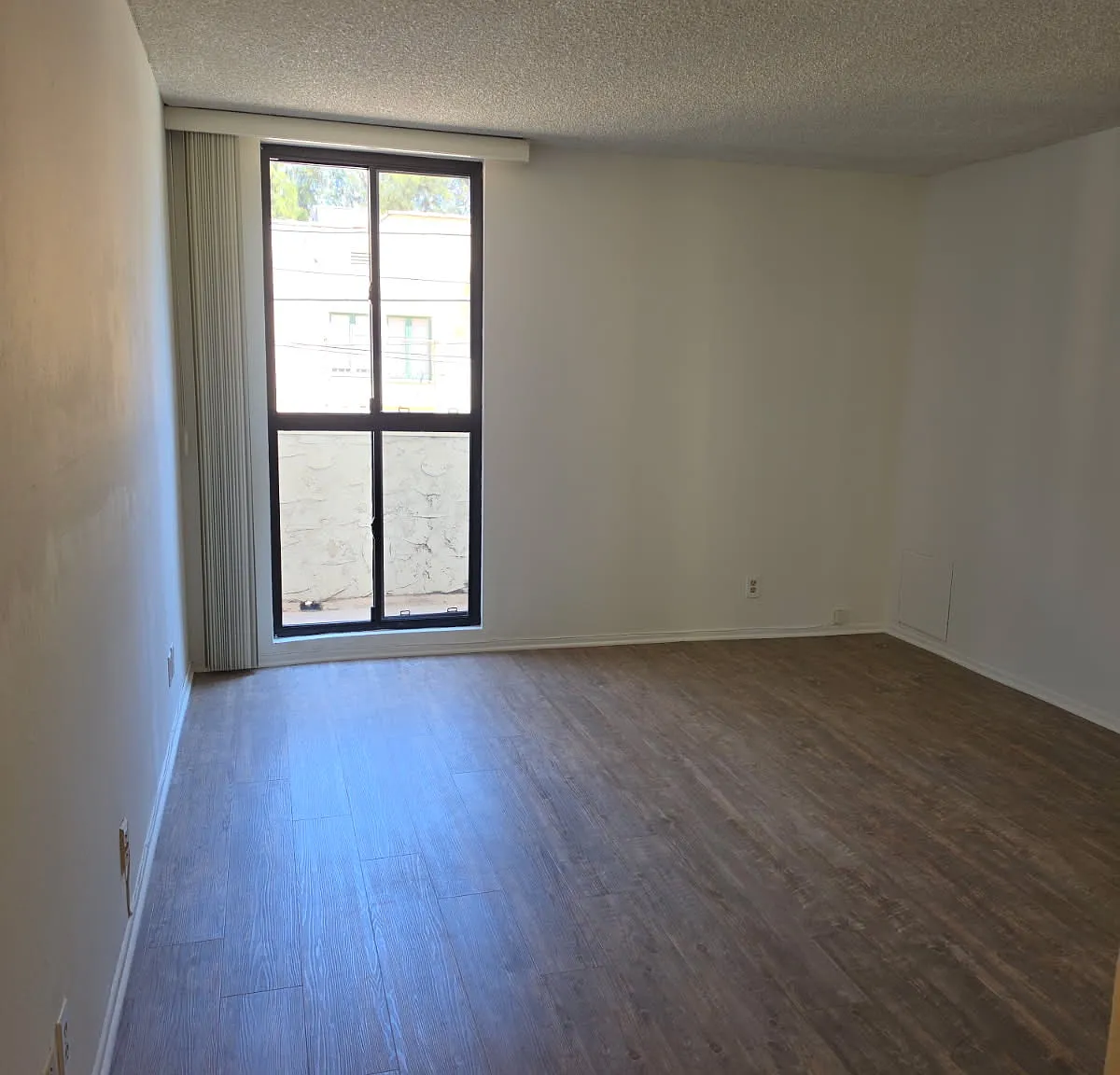 1 bed, 600 sqft, $1,975 — Photo 4