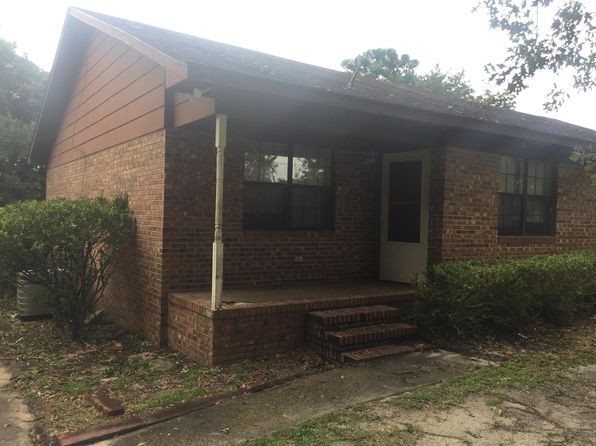 105 Princess Ln #B