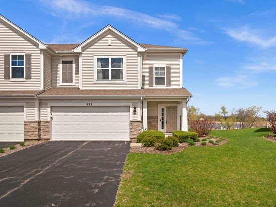671 Anchorage Ct, Pingree Grove, IL 60140