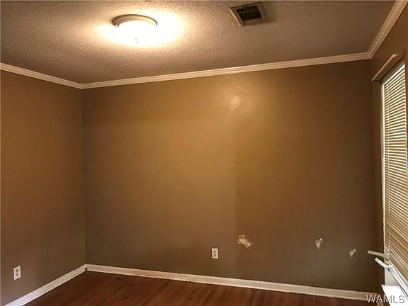 5th image of 4100 Lakepoint Dr
