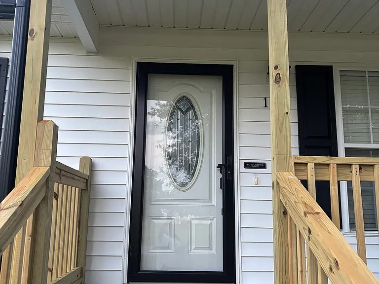 116 Patricia Dr — Photo 2