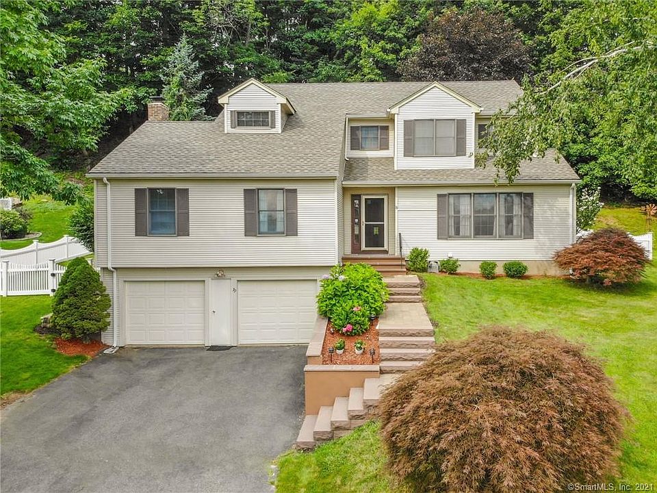 1st image of 79 Haren Dr
