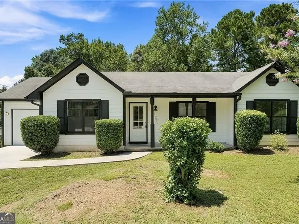 1298 Winslow Dr, Jonesboro, GA 30238