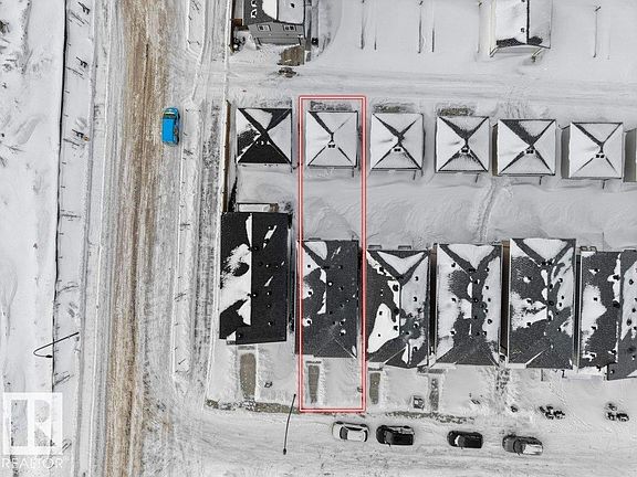 4th image of 260 24th St SW