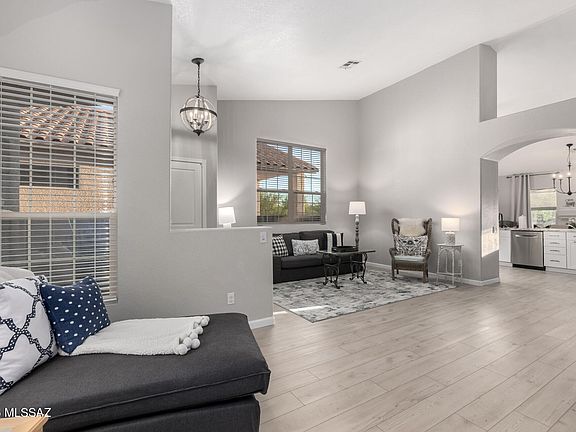 5th image of 5305 N Via La Doncella
