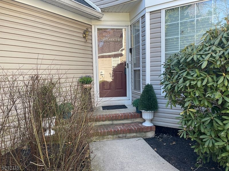 283 Morning Glory Ct, White House Station, NJ 08889 Zillow