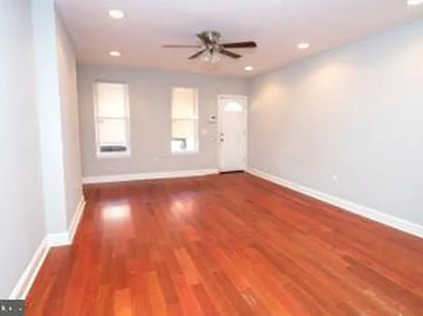 725 N 38th St, Philadelphia, PA 19104