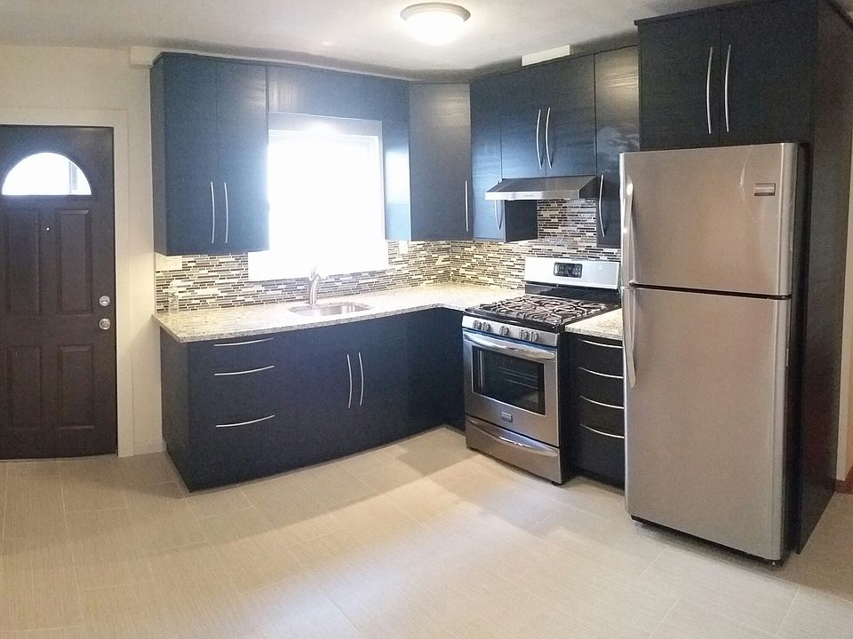 1st image of 86 Evergreen St
