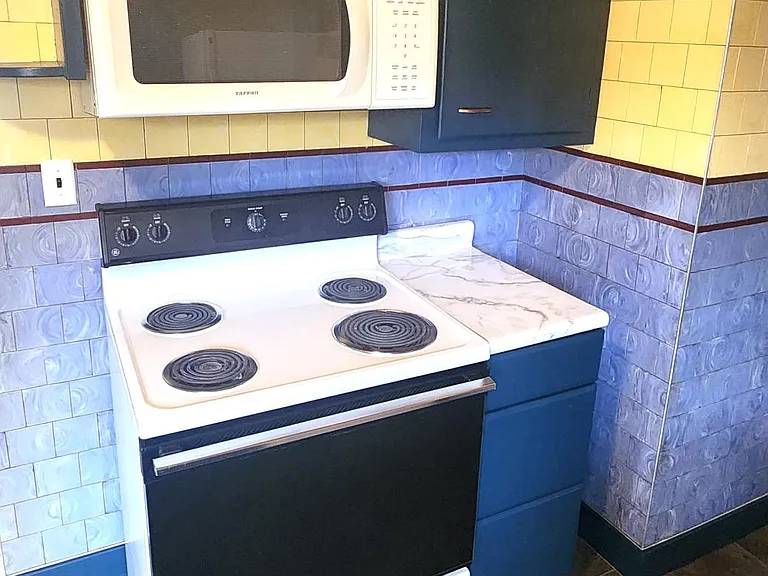 6539 Crystal St — Photo 13