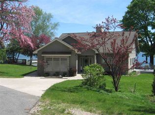 01250 Ninebark Ln, East Jordan, MI 49727