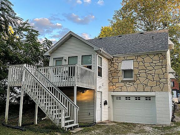 3rd image of 2008 Meadow Ln