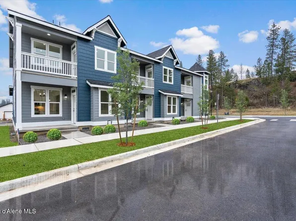 369 E Grosbeak Ave, Hayden Lake, ID 83835