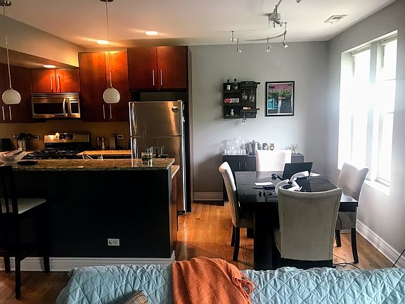 3rd image of 4835 N Ashland Ave APT 2W