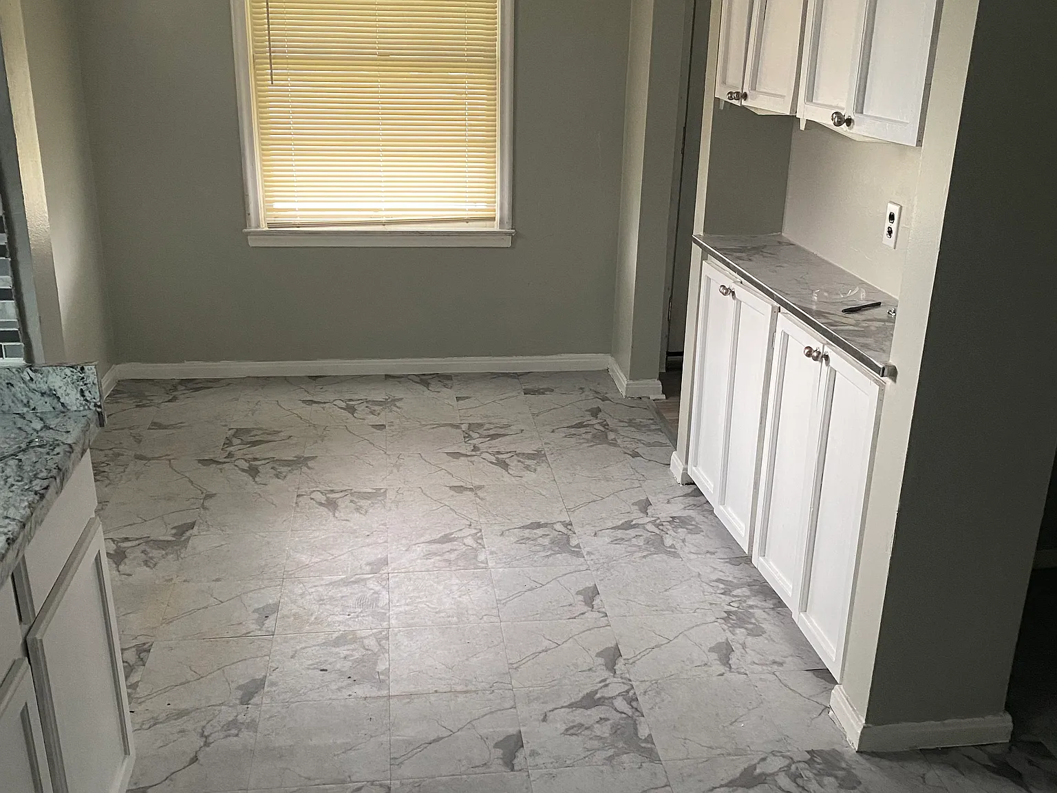 3 bed, 1094 sqft, $1,300 — Photo 3