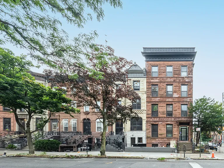 654 Putnam Ave #4B — Photo 6
