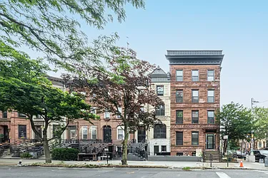 654 Putnam Avenue in Stuyvesant Heights