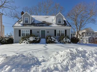 24 Montgomery Court, Falmouth, MA 02540