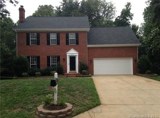 3601 Mallard Cove Ct, Charlotte, NC 28269