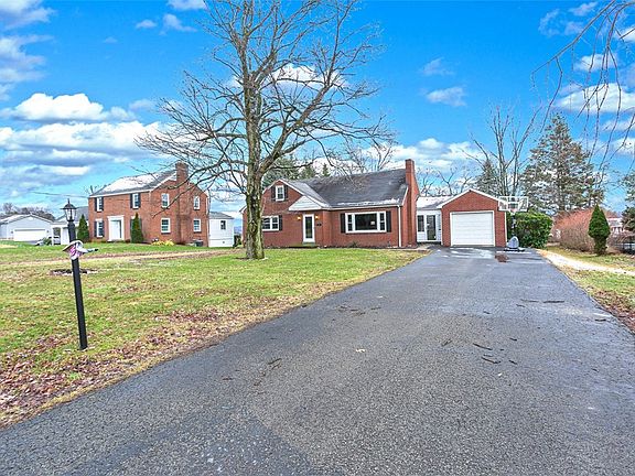 5th image of 3008 Harcourt Dr