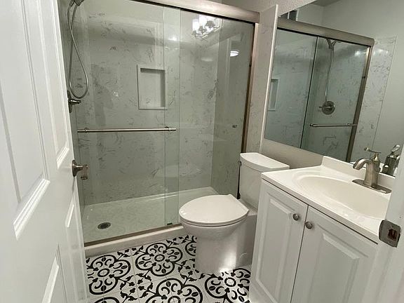 3rd image of 4731 Palos Way