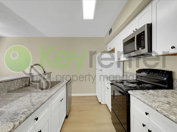 600 Del Verde Cir, Sacramento, CA