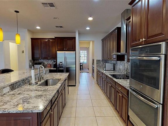 2nd image of 19406 Whispering Brook Dr