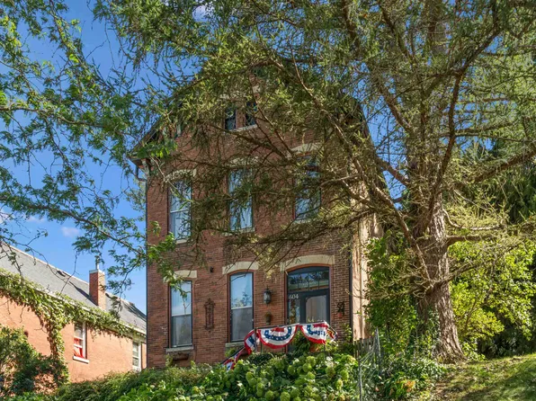 604 Chestnut St, Dubuque, IA 52001