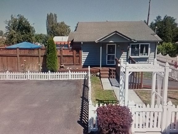 2nd image of 7011 NE 31st Ave