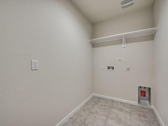 2nd image of 8814 Ringold Dr